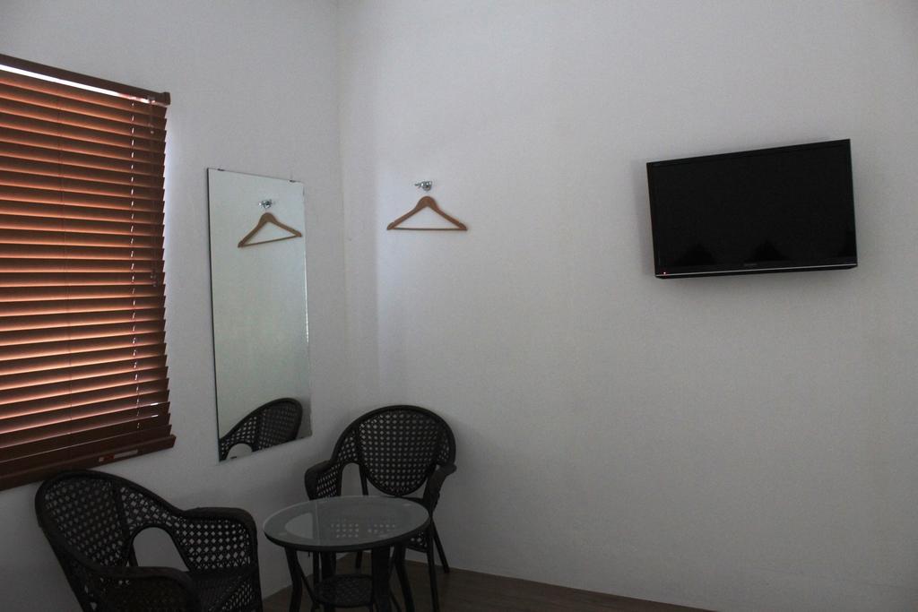 Discover Boracay Hotel Kalibo Exterior foto